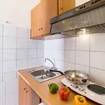 Club - 10 Apartment