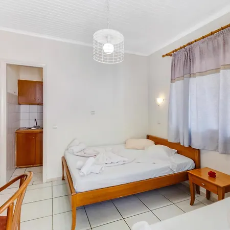 Club - 10 Apartment