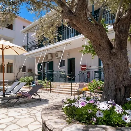 Club - 10 Apartman
